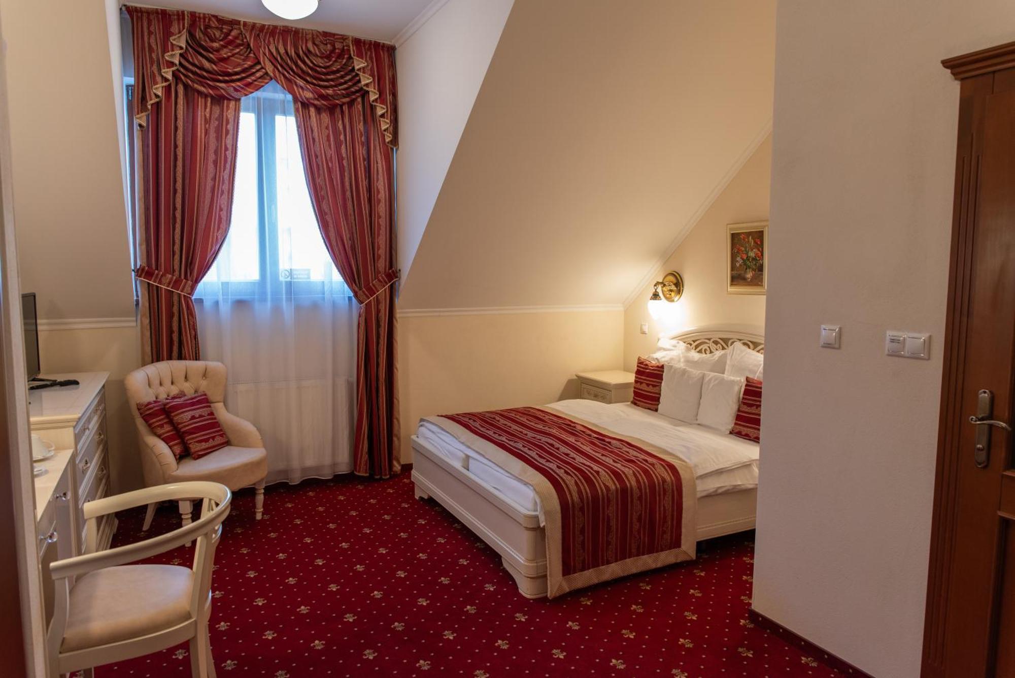 Hotel Viliam Frano Nitra Eksteriør bilde