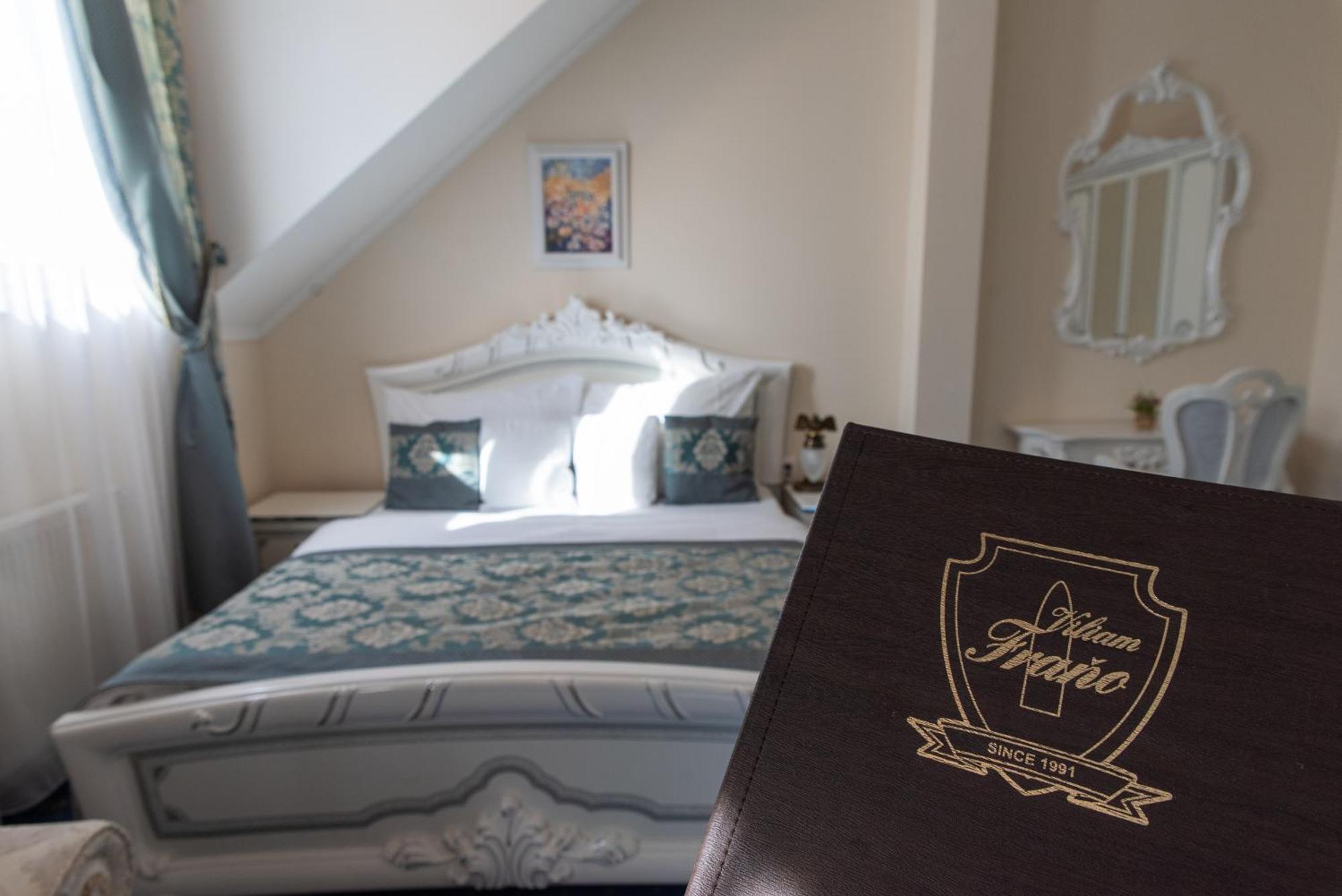 Hotel Viliam Frano Nitra Eksteriør bilde