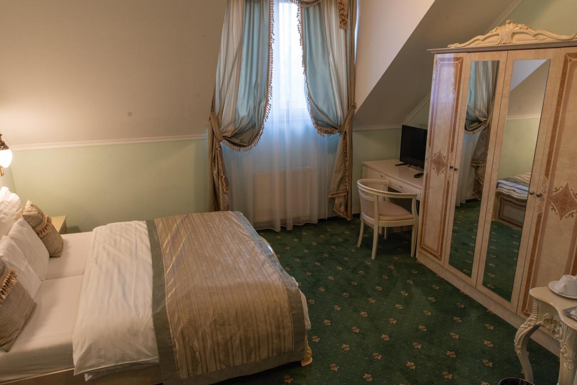 Hotel Viliam Frano Nitra Eksteriør bilde
